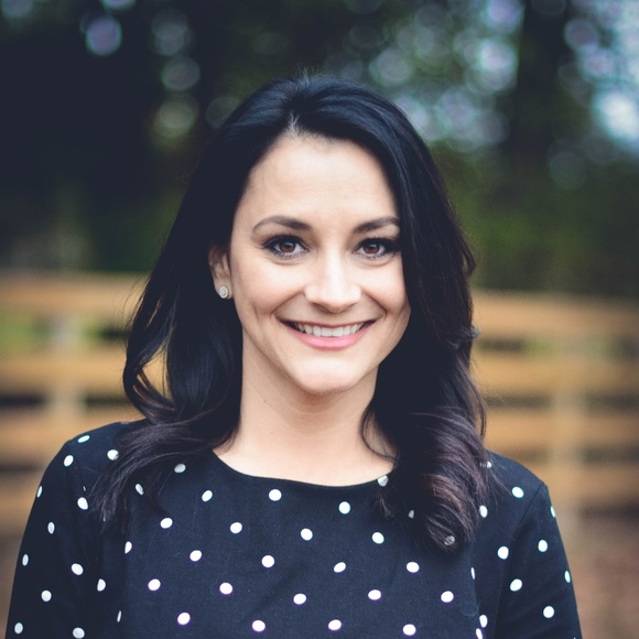 Meet your Posher, Jamie - Picture 2 of 2